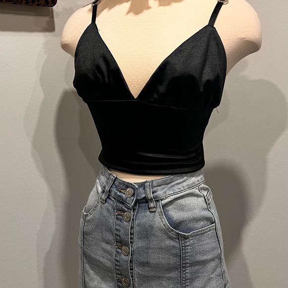 Top Sleeveless - Picture 9 of 10